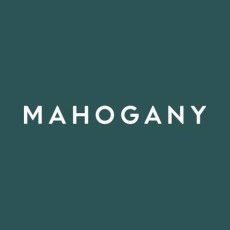 Orouni - <a href="https://open.spotify.com/playlist/2QCmldw0psoNMDTqIE0ALX?">Mahogany</a>